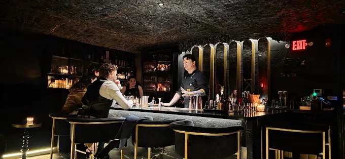 Nightmarch at Hecate